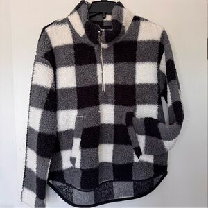 Old Navy Black, Gray & White Plaid Sherpa Pullover